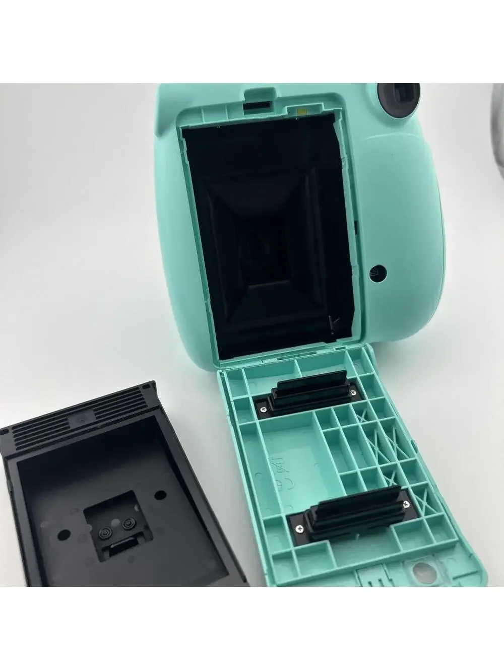 Fujifilm Instax Mini 7+ Plus Instant Camera Teal- Camera Only. Tested & Working